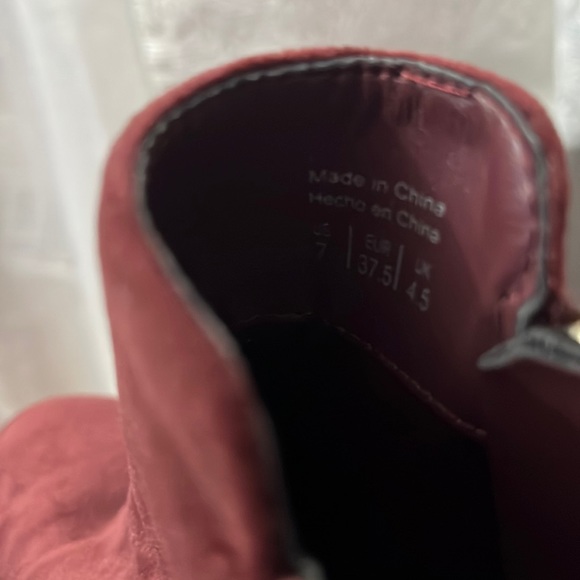 Velvet ankle boots - Picture 6 of 7